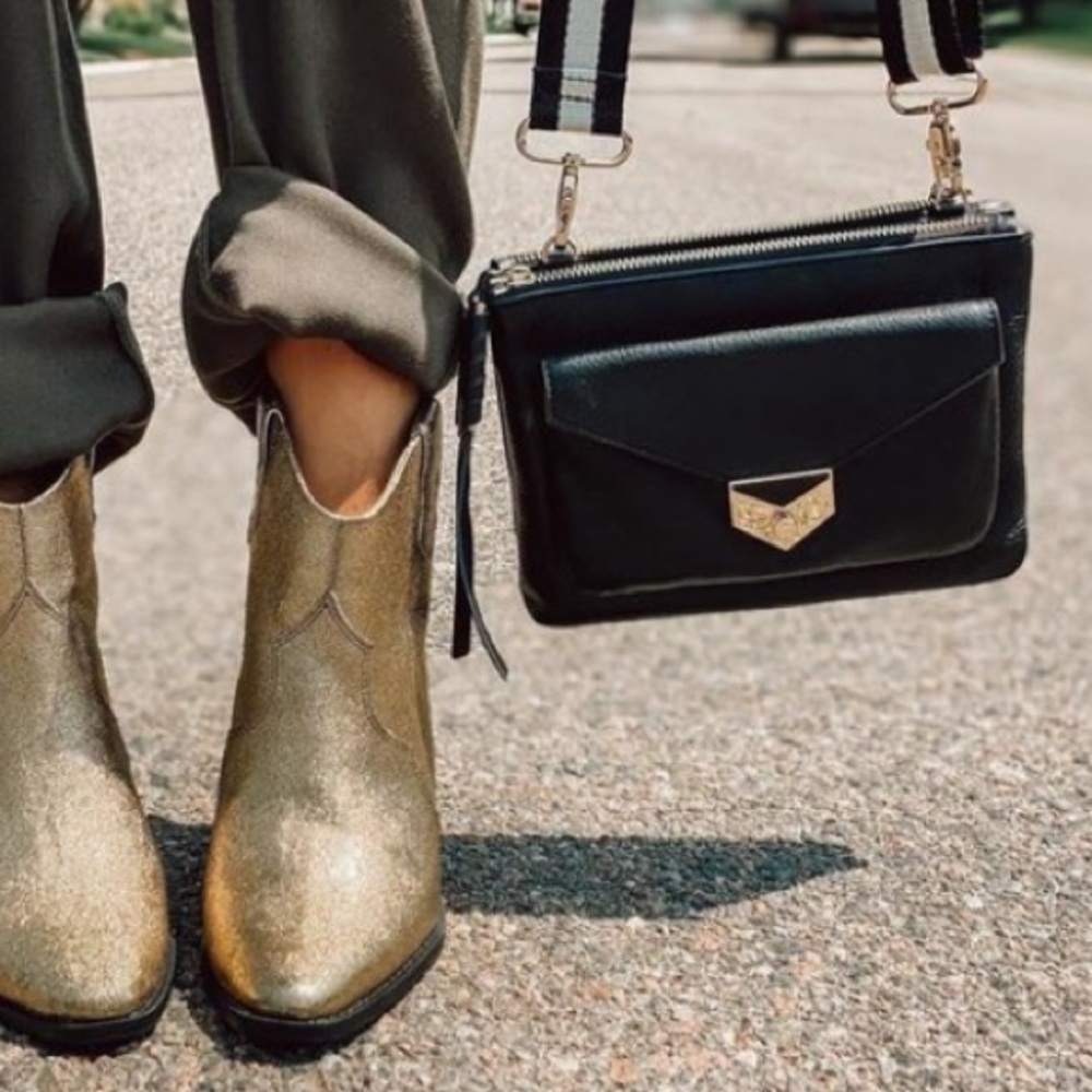 Stella & Dot | Retired Ultra Luxurious Covet Black Leather Crossbody Pur… - Picture 7 of 15